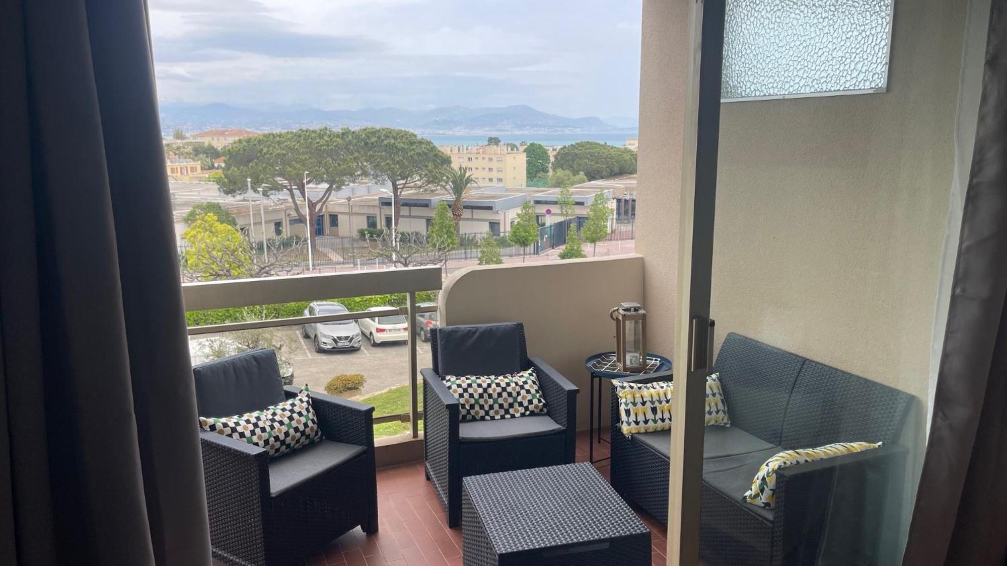 Joli Studio Vue Mer, Piscine, Tennis, Parking Αντίμπ Εξωτερικό φωτογραφία
